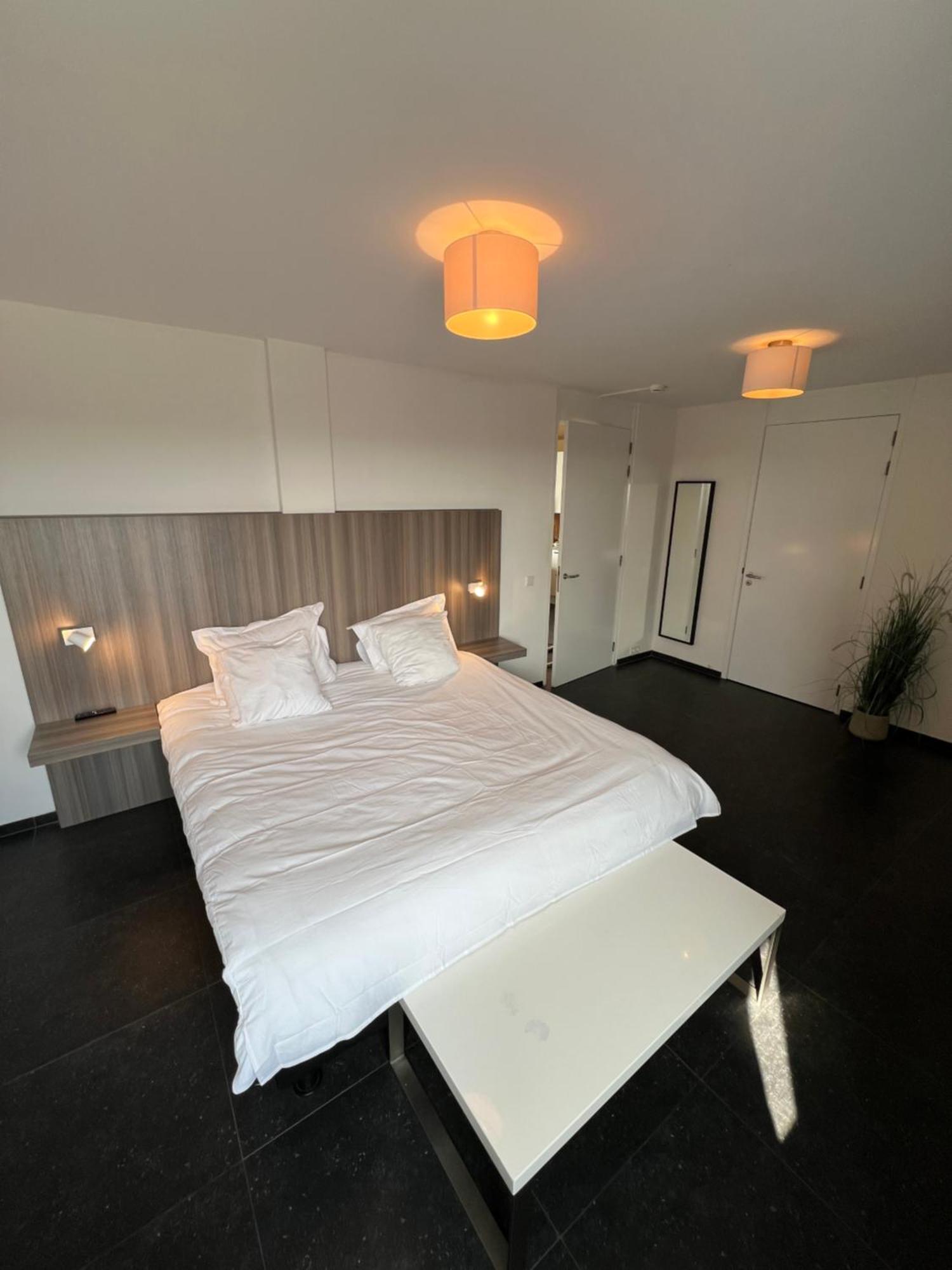 Cala Bassa Beach Boutique Apartments - Beach View Overveen Bagian luar foto
